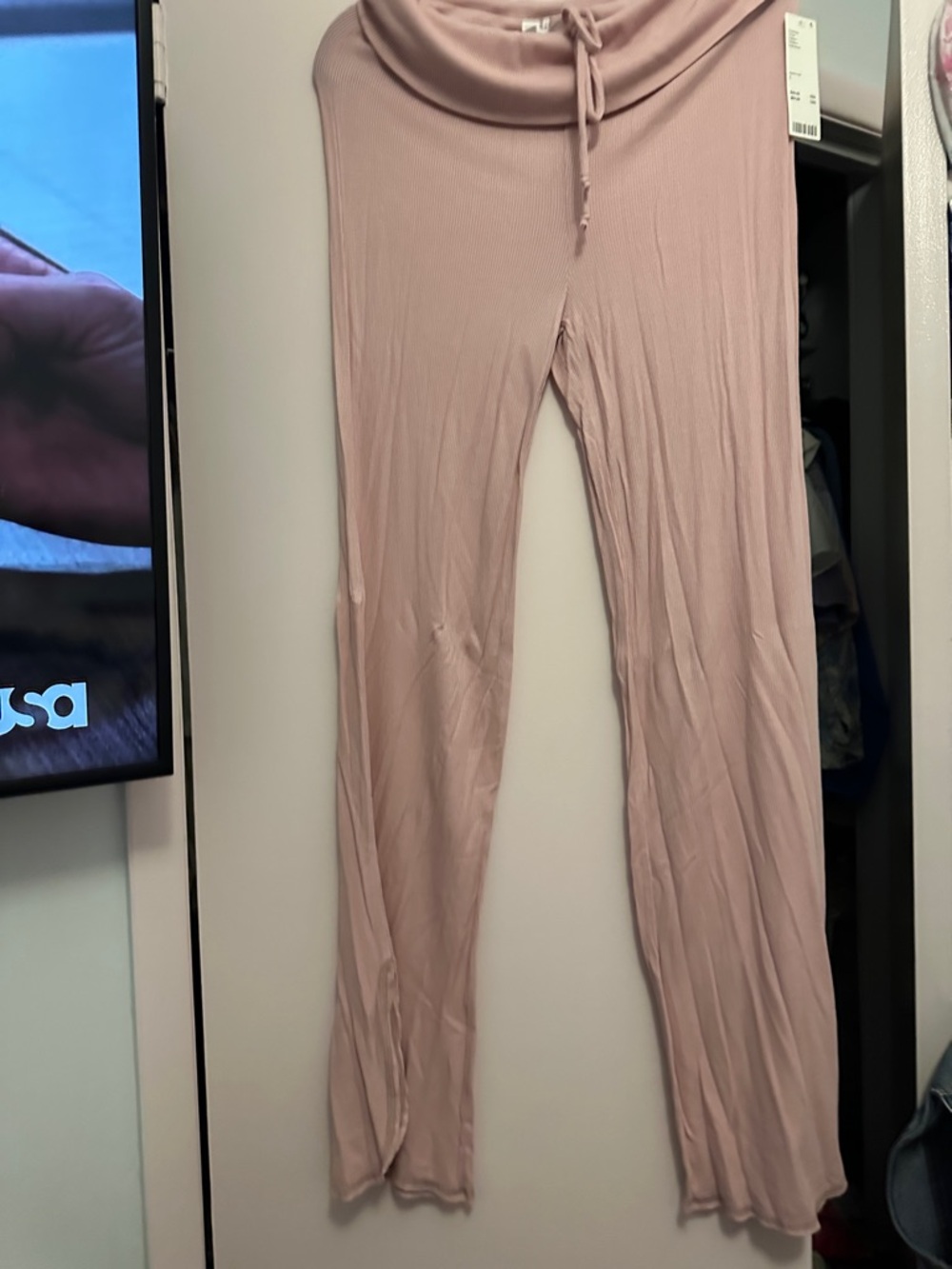 Urban Outfitters Dusty Pink Wide-Leg Lounge Pants